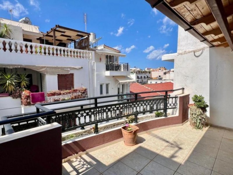 Agios Nikolaos Kreta, Agios Nikolaos: Maisonette-Wohnung im Zentrum zu verkaufen Wohnung kaufen